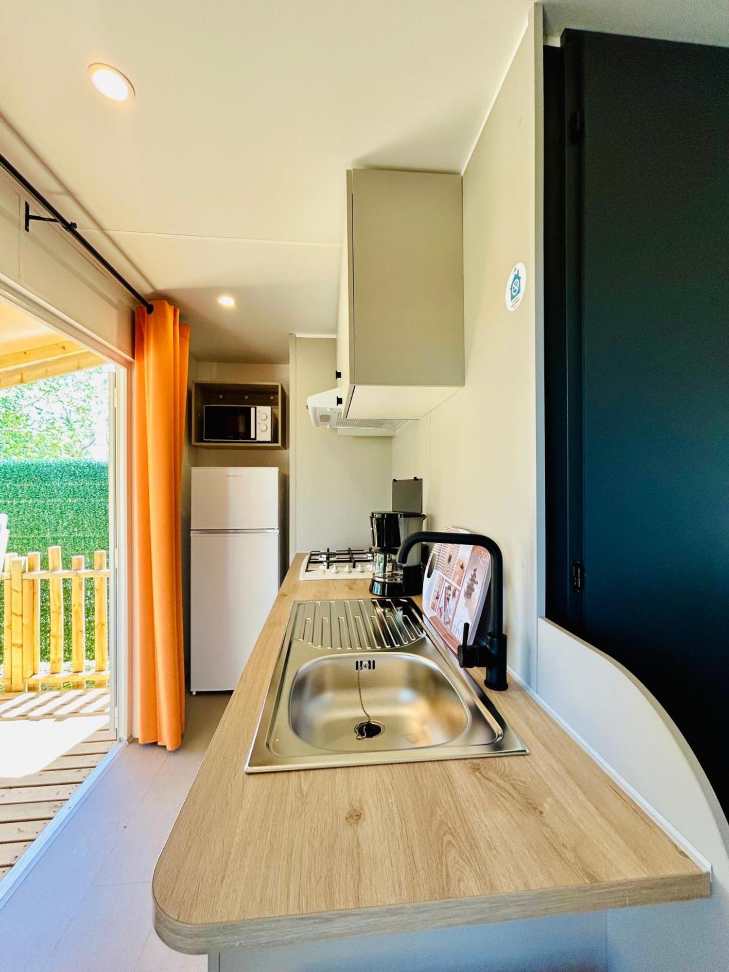 Camping La Dune Vias Exterior photo