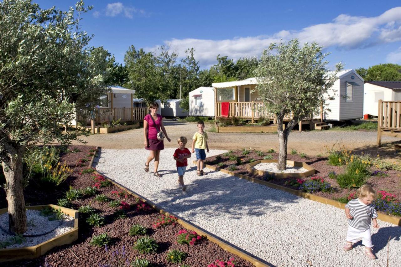 Camping La Dune Vias Exterior photo